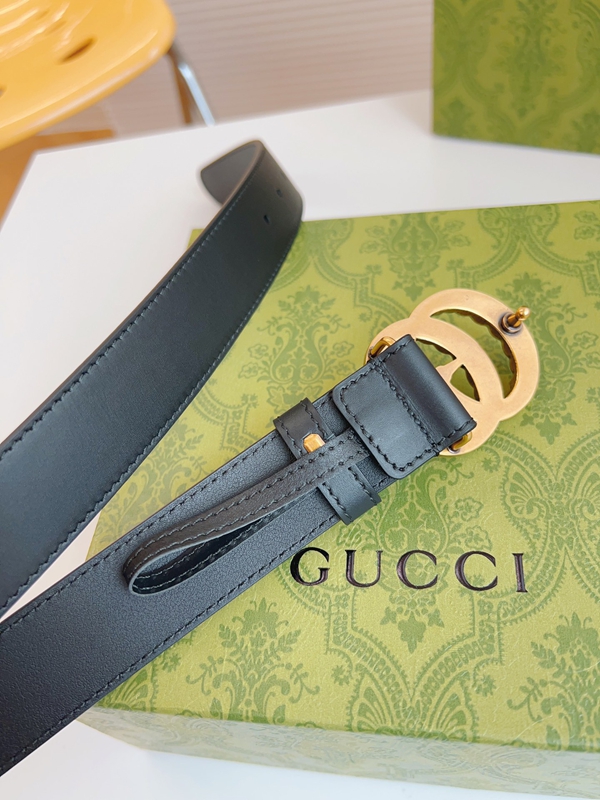 スーパーコピーグッチベルト素材ディテール